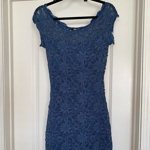 Jump Apparel by Wendye Chaitin Lace Body Con dress